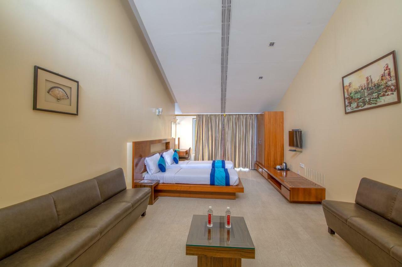 Mint Koregaon Park Next To Osho Ashram Hotel Pune