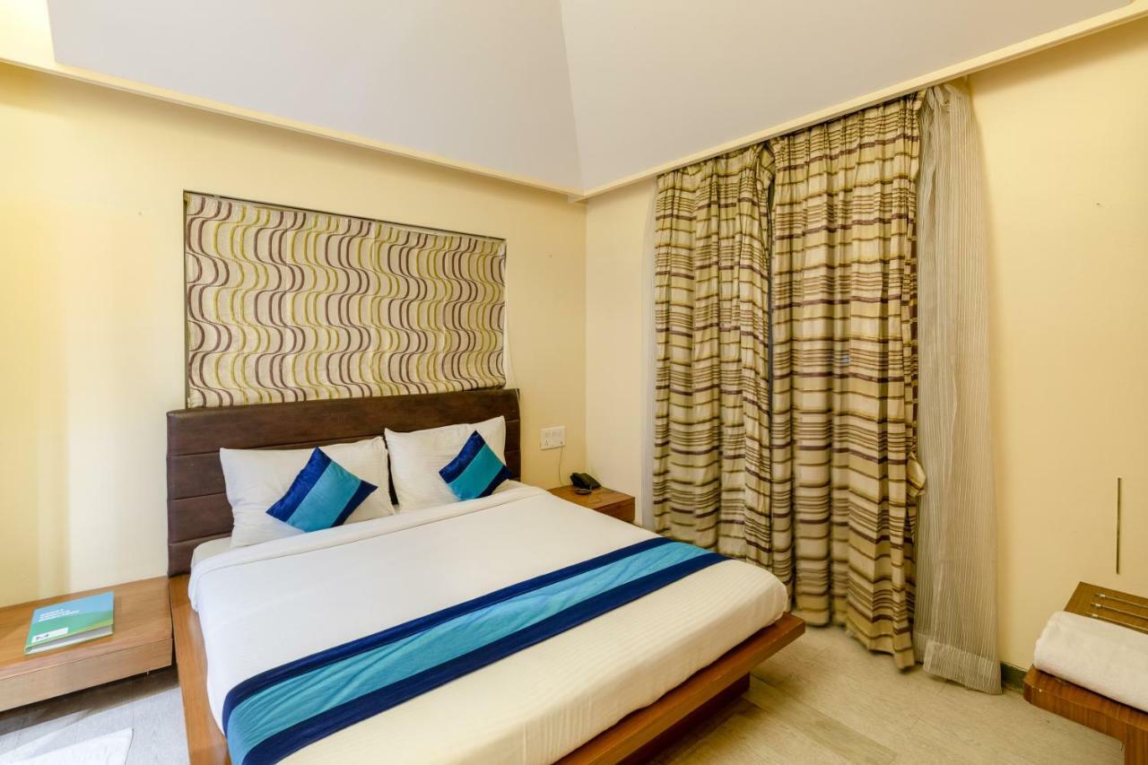 Mint Koregaon Park Next To Osho Ashram 3* Pune