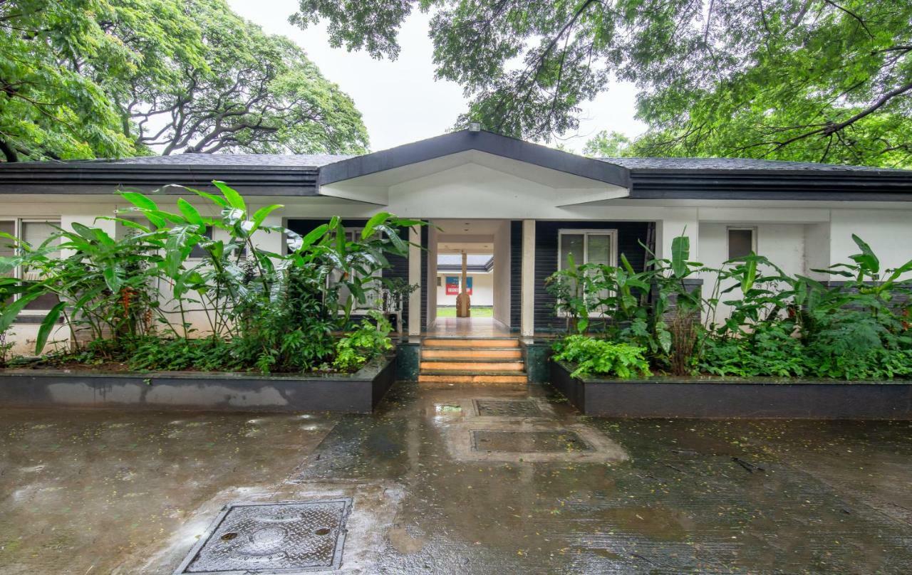 Hotel Mint Koregaon Park Next To Osho Ashram Pune